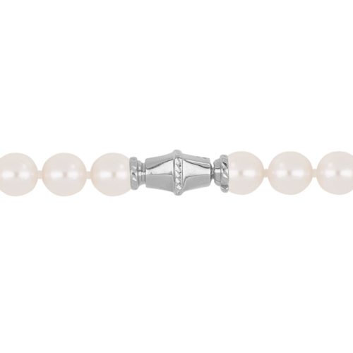 Akoya pearl string with 18 kt gold clasp - C009L