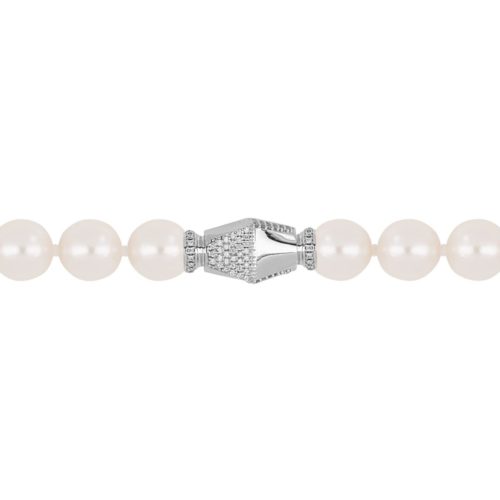 Akoya pearl string with diamond clasp in 18 kt gold - C011L