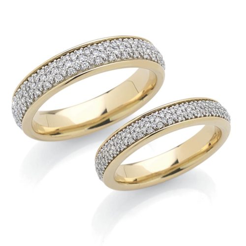 Wedding ring in 18kt gold with pavé diamonds - 568
