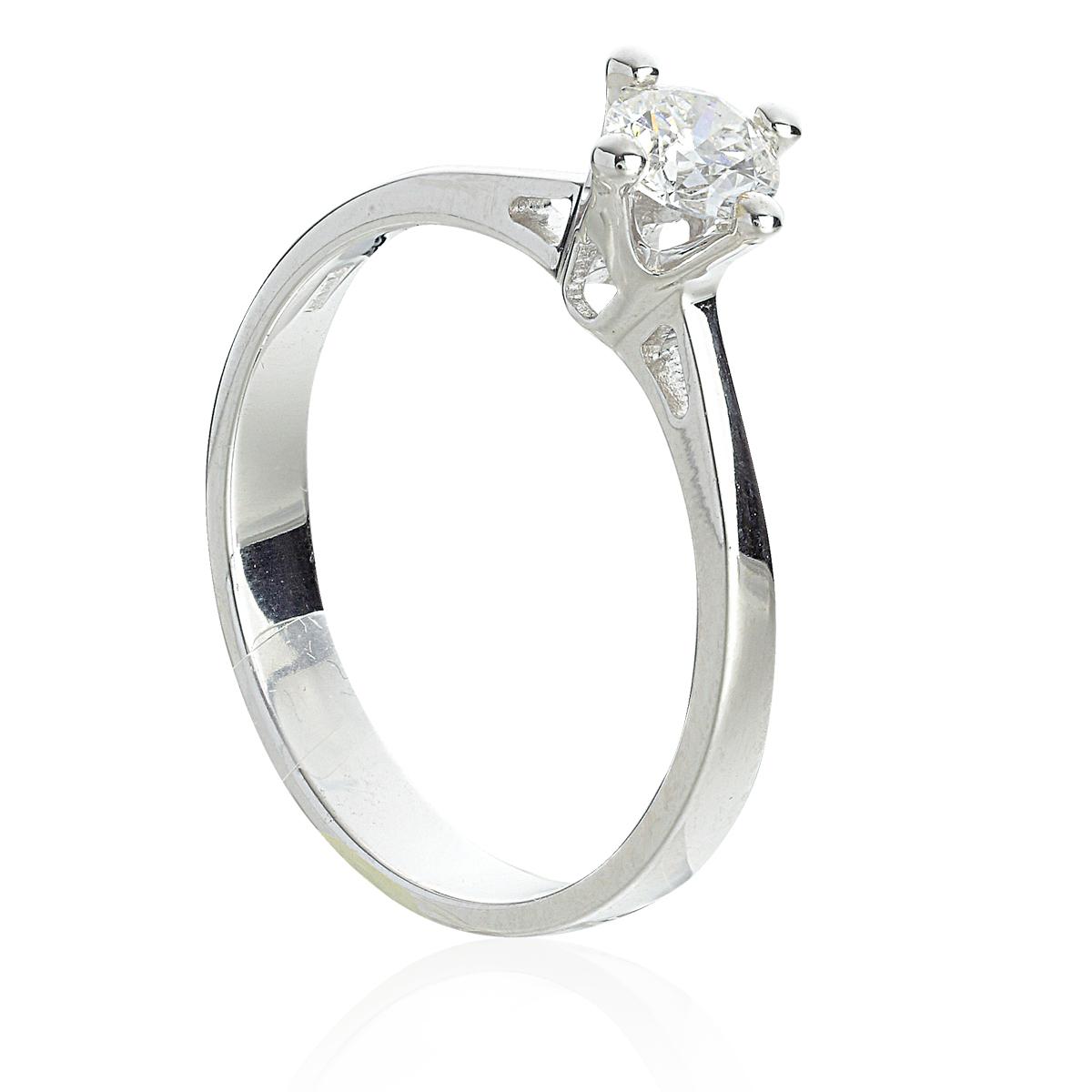 Solitaire Ring with Diamond